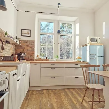 Apartment Marcowka M4 - Duzy W Historycznej Willi Z Ogrodem