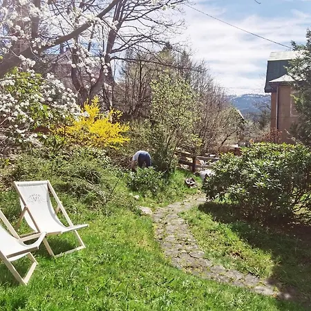 Marcowka M4 - Duzy W Historycznej Willi Z Ogrodem *